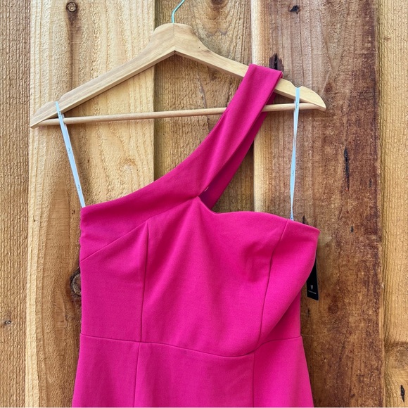 Hot Pink Magenta Asymmetrical Sweetheart Mermaid Maxi Dress 🌿 - Picture 4 of 10